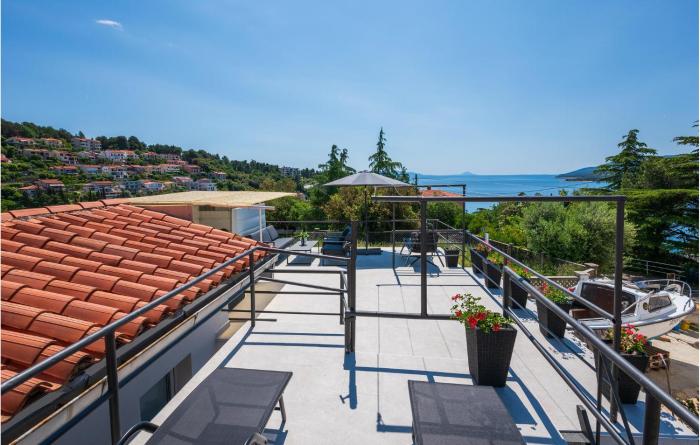 Lovely Apartment In Rabac