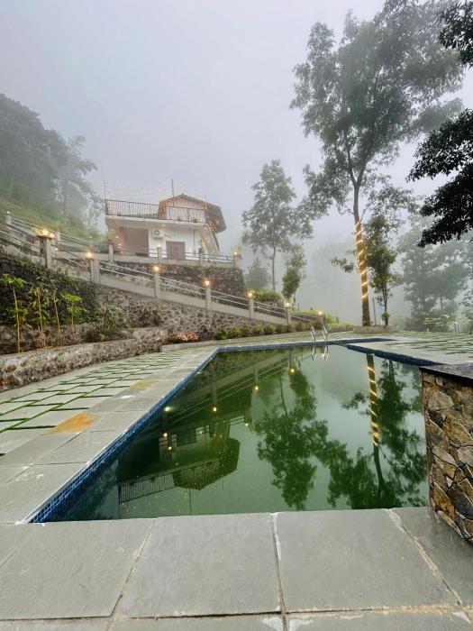 Brooke hills 2 BHK villa falls view