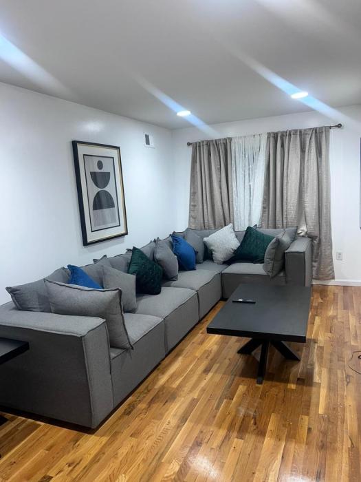 Urban beautiful home Jersey City 15 mins from NYC 15 mins from Newark airport