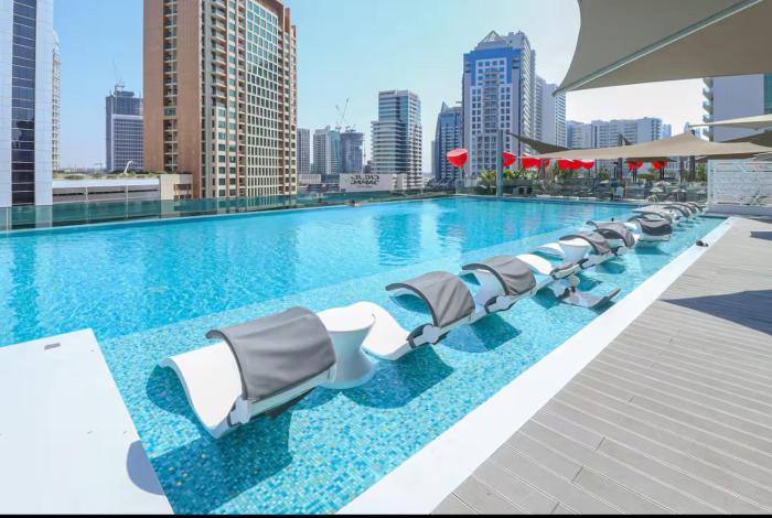 Burj Khalifa View 5 Mins Walk to Dubai Mall