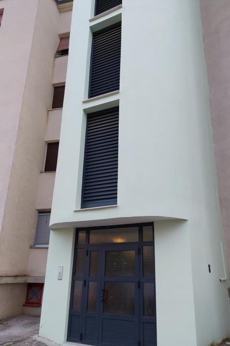 Apartments with WiFi Sibenik - 24413