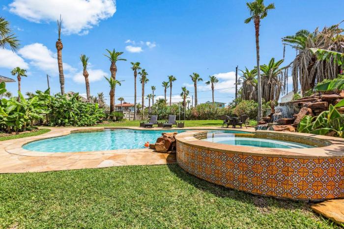 Jamaica Beach Canal Front Retreat