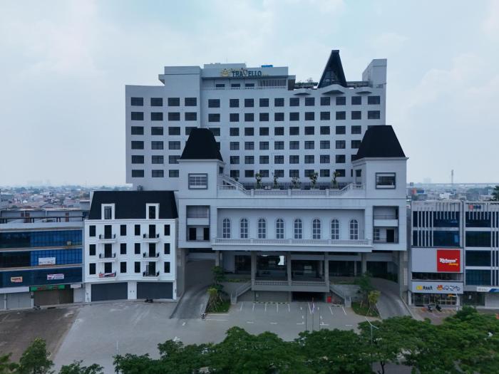 Grand Travello Hotel Bekasi