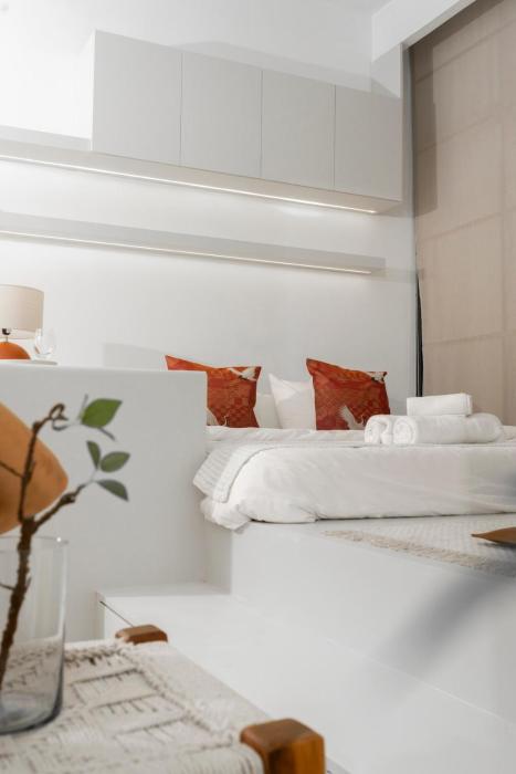 New Modern Japanese Style Studio by Downtown