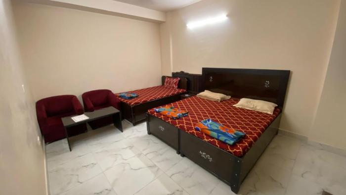 Bhakti Dham Hotel