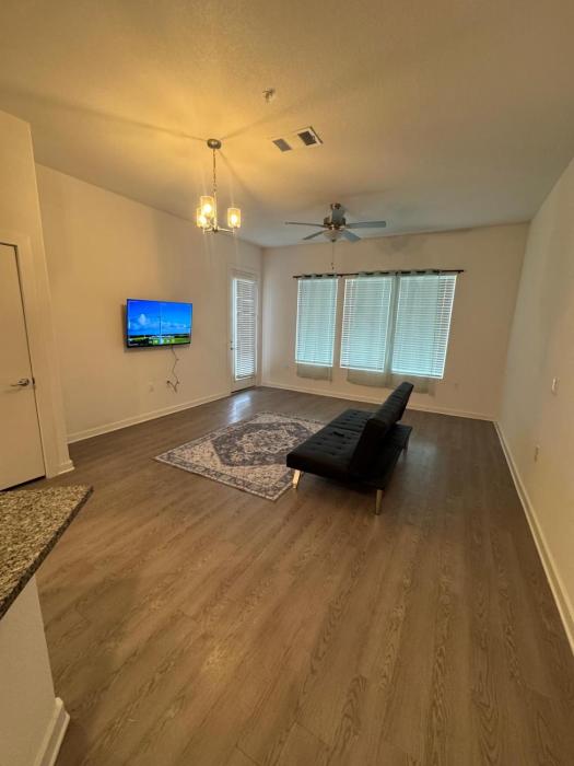 Leander Gem Near Austin