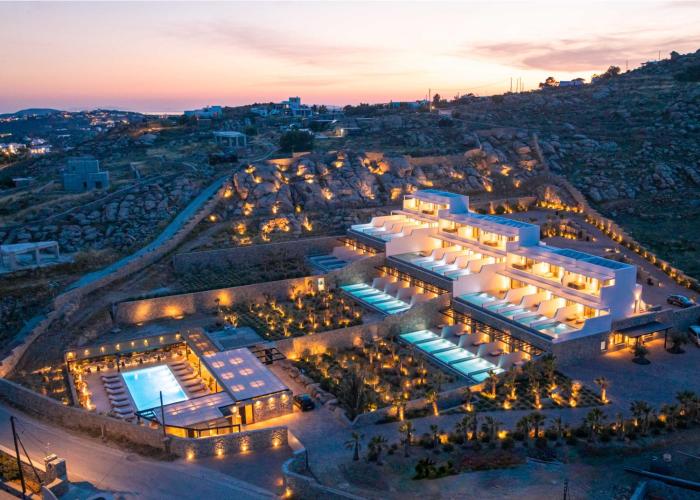 Muse οf Mykonos Luxury Suites
