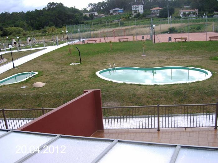 Apartment close to the beach and with communal pool