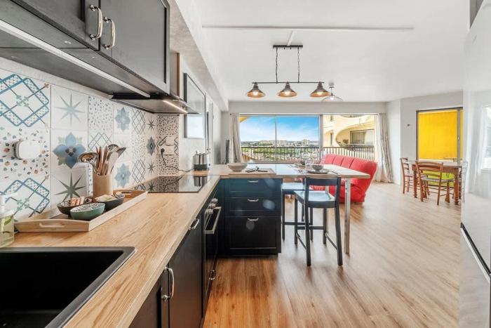 Bellevue, appartement T2, terrasse & parking