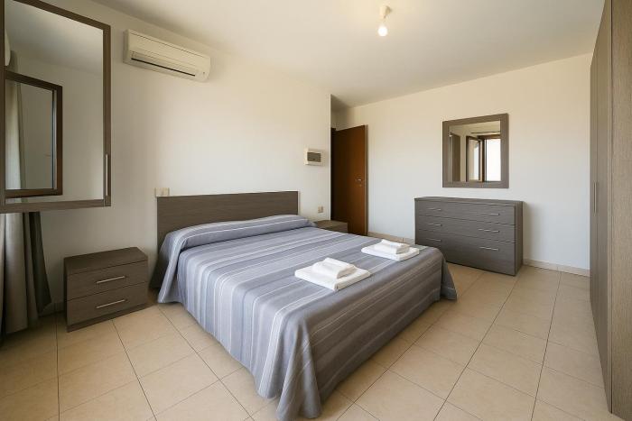 Casa Amelia Oristano, 10 minutes from the beaches