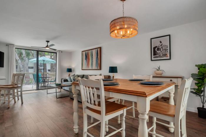 Brand New Seascape Townhome, 2 min Beachwalk