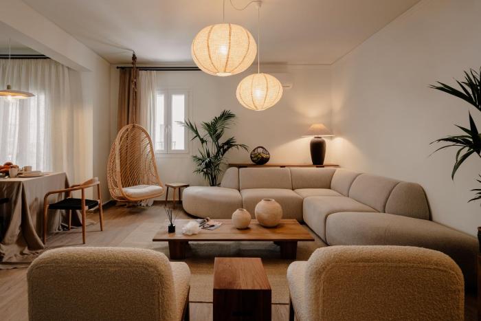 Naxian Nest Penthouse 3BR Apart - Walk to Beach