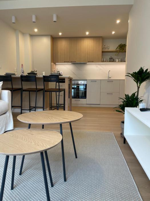 Apartamento R14 en Miño con 2 dormitorios, salón-cocina, 1 baño y zona de lavandería, situado cerca de las playas