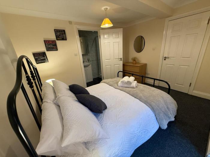 Cozy Retreat in Redhill