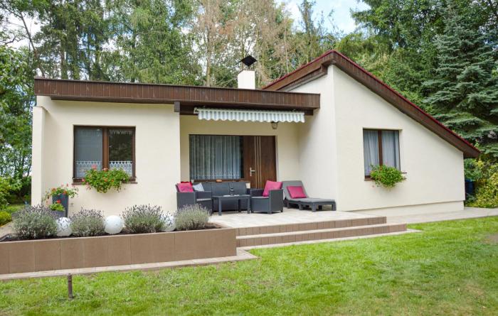 Cozy Home In Biskupice With Wifi