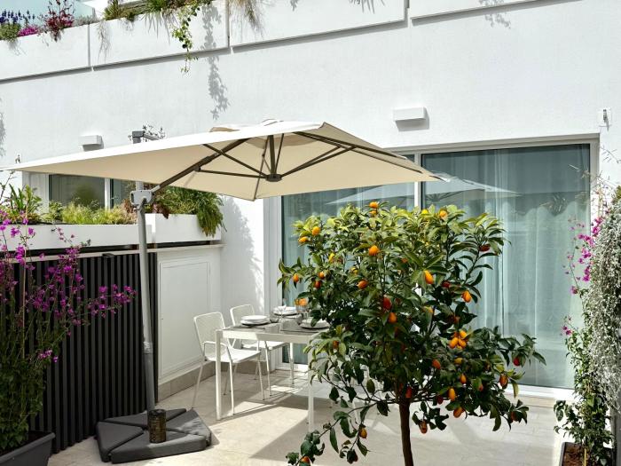 Suite with Private Courtyard - Colosseum & Forum