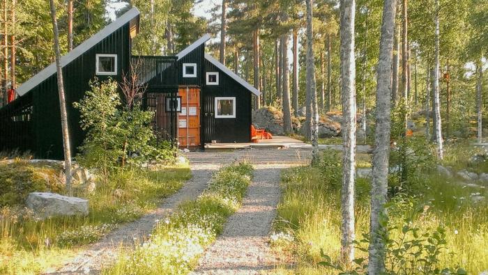 Designer Container Home By The Sea In Långvind