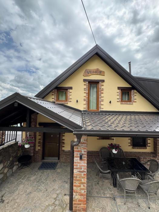 Villa Nur Lakeview Dreams
