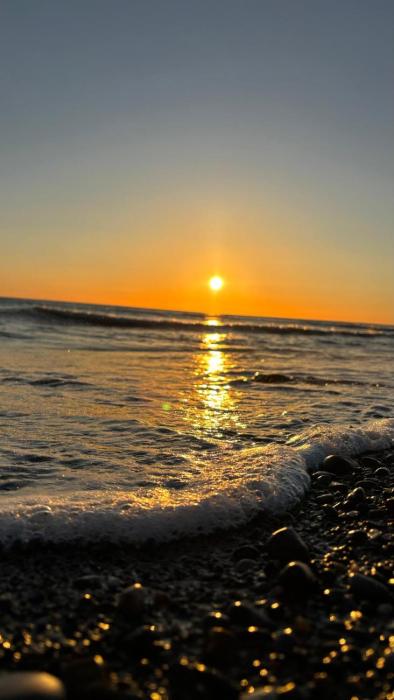 Welsh Bayview Retreat 2-Bed Caravan & 2-Bed Chalet at Clarach Bay Holiday Village