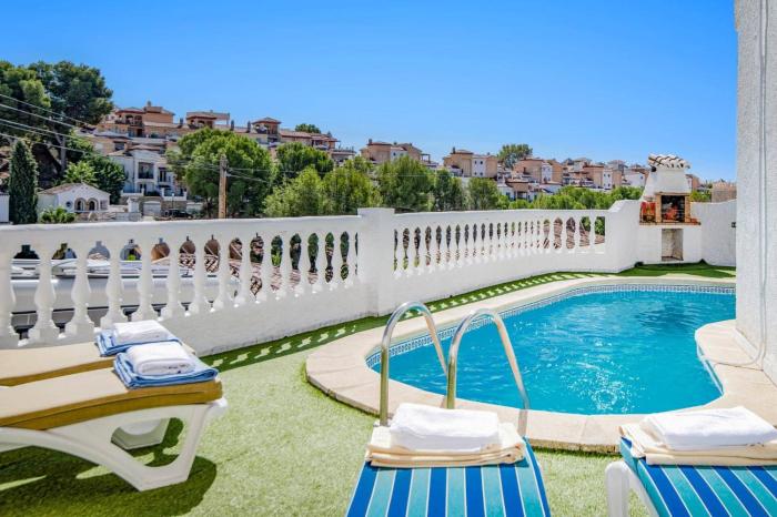 Villa Zeus Nerja by Villa Plus