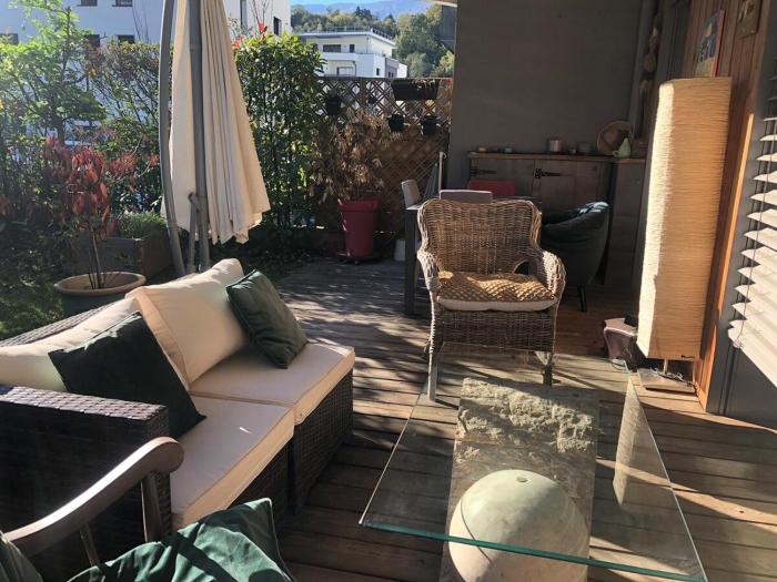Appartement T2 78 m2 le Saint Elois 1 chambre terrasse et garage