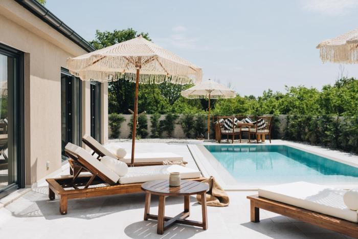 NEW!!! Maison Mandri with Private Pool