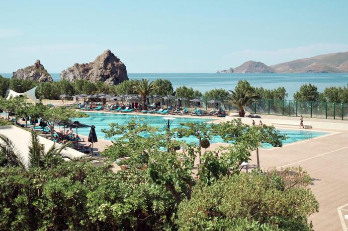 Halotels Porto Myrina