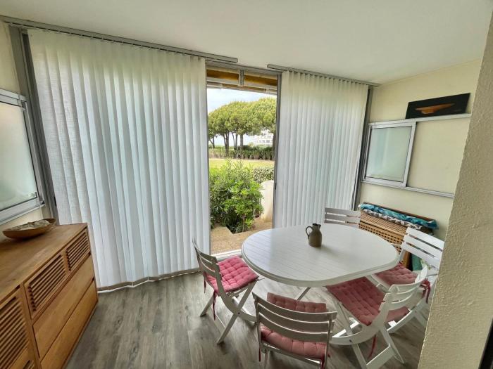 Appartement 4 personnes en bord de plage avec jardin privatif à Port Camargue - FR-1-716-87