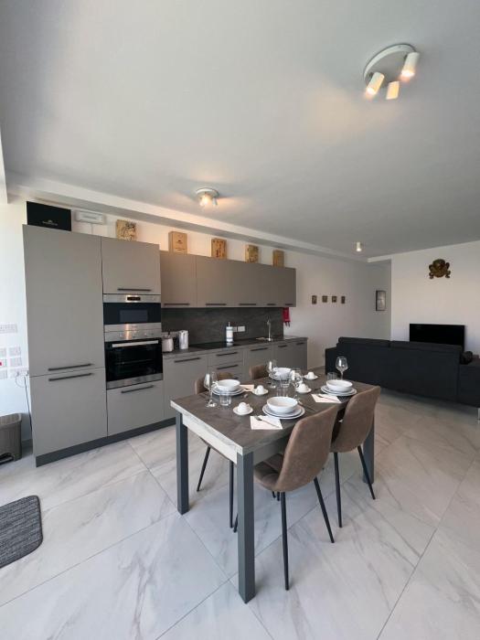 Bay Seafront Apartment