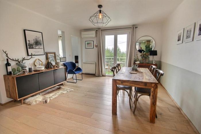 Cassis Centre, proximité port, plages et calanques