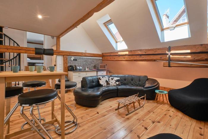 Grande Maison De Ville Renove