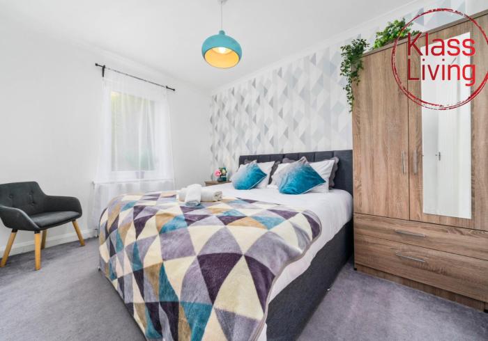 Anderson Apartment by Klass Living Motherwell