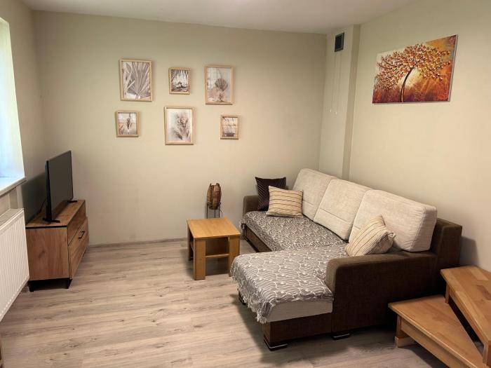 Apartament dwupokojowy z ogrodem
