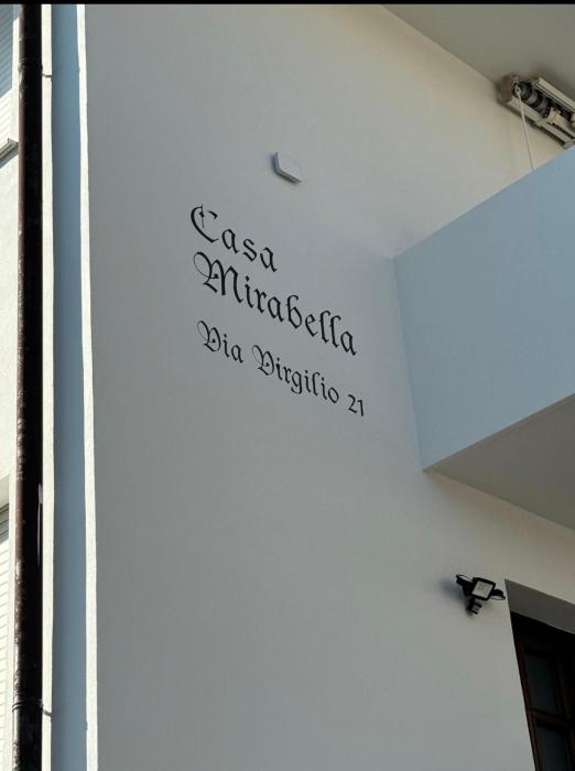 Casa Mirabella