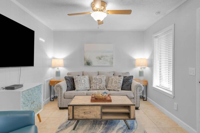 Aqua Vista Retreat - 2 BDR in Spectacular Resort