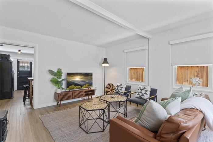 Balboa Island Cottage Air Conditioning Newport Peninsula Ferry Close