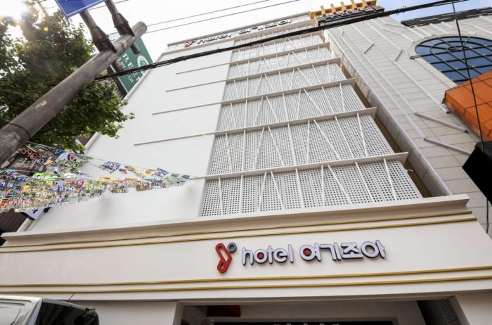 Gwangju Yeogijoa Hotel