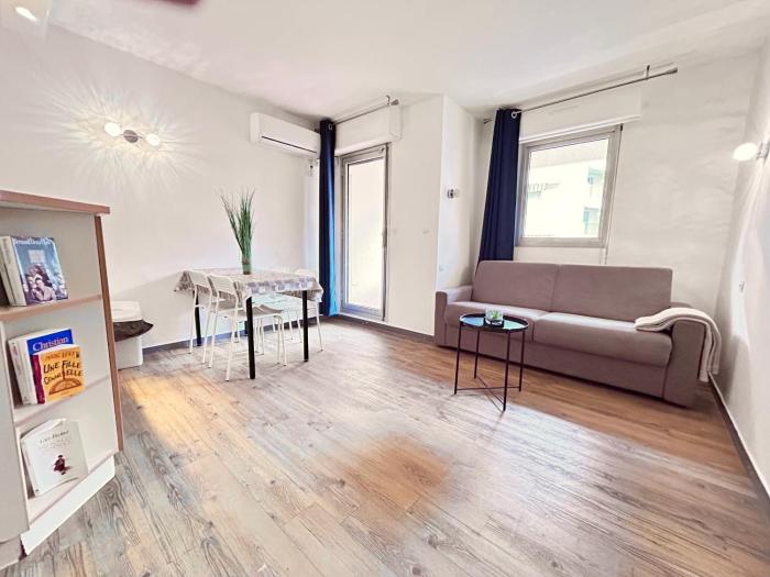 Soleil- 4 pers Hyper centre Plage - 2 min - Terrasse