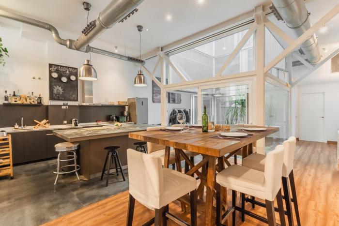 175m Trendy Loft in Luxury District with Premium Amenities