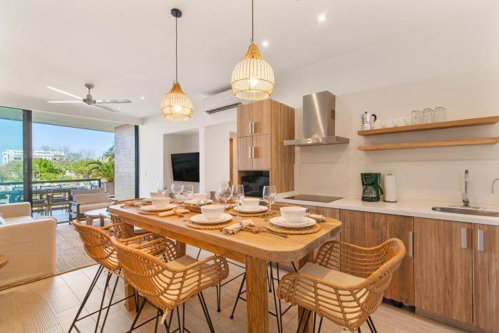 Cozy & New 2BR Rooftop, Central, 10min to beach