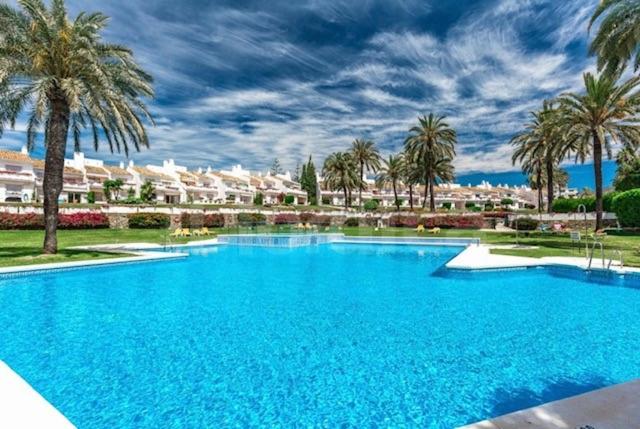 4 bedroom townhouse Puerto Banus