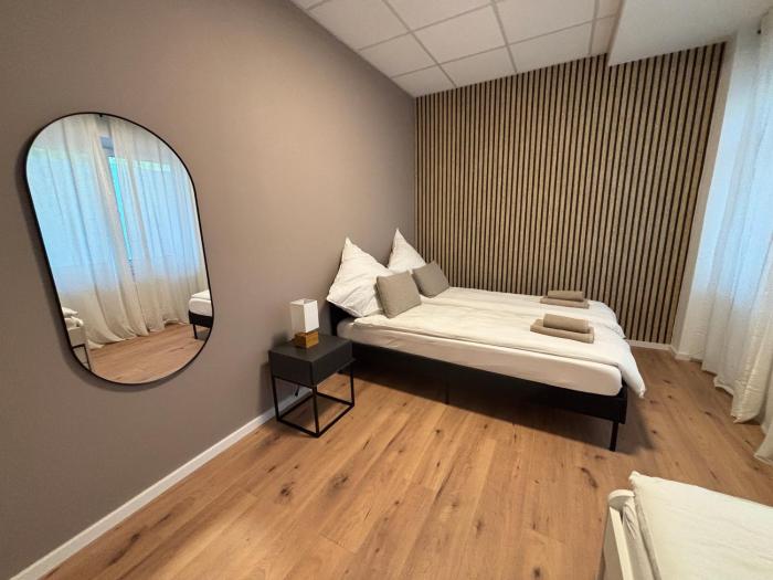 160qm - 6 Zimmer - Parkplatz - Zentrum - MalliBase Apartments