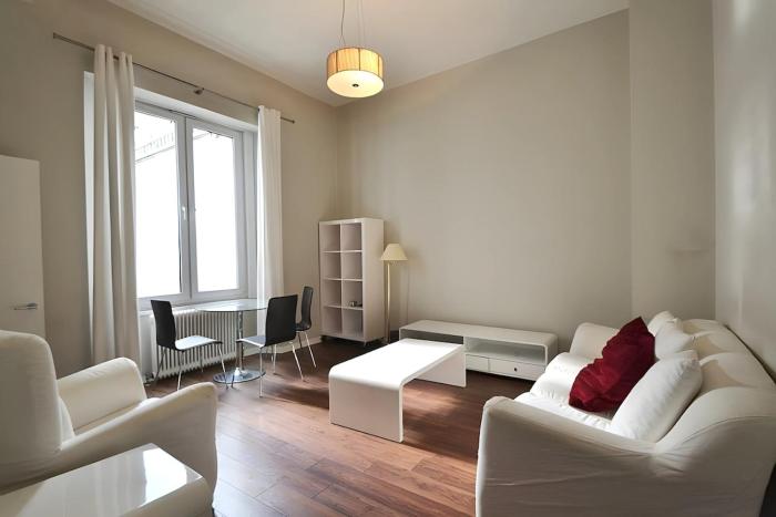 1BD Gloucester Stay with Style and Serenity