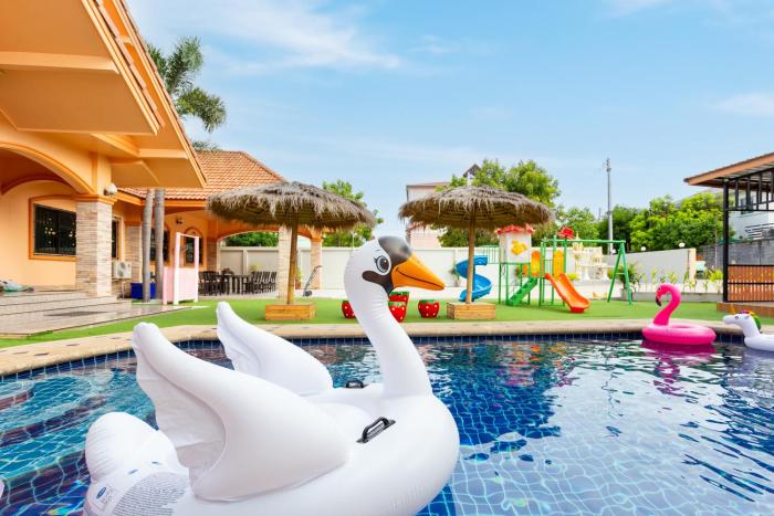 The Orange House Pool Villa Pattaya