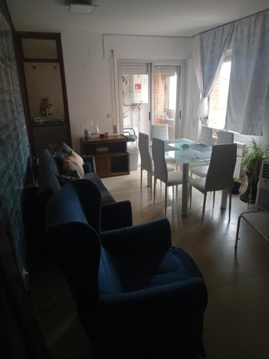 Solo con hora de llegada