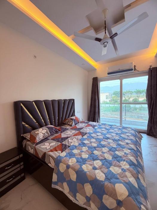 Your Happy Home, 2BHK with Mesmerizing Ganga View