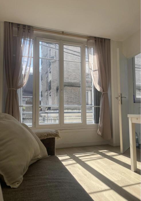 Appartement 2 pièces 42m2 - Puces de Saint-Ouen