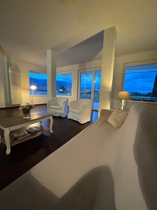 La Terrazza degli Angeli Guest House