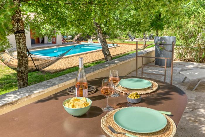 Gite neuf avec piscine Bio uv