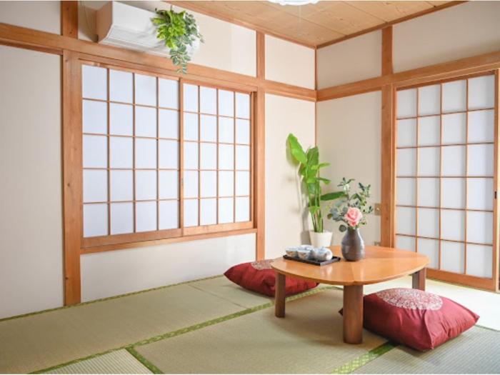 Two bathrooms, two toilets 6 mins walking distance from Keisei Takasago Station